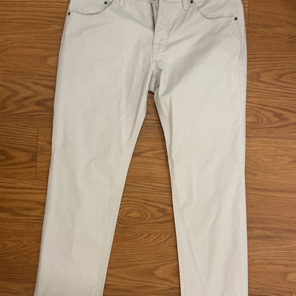UNTUCKit Cream Pants
